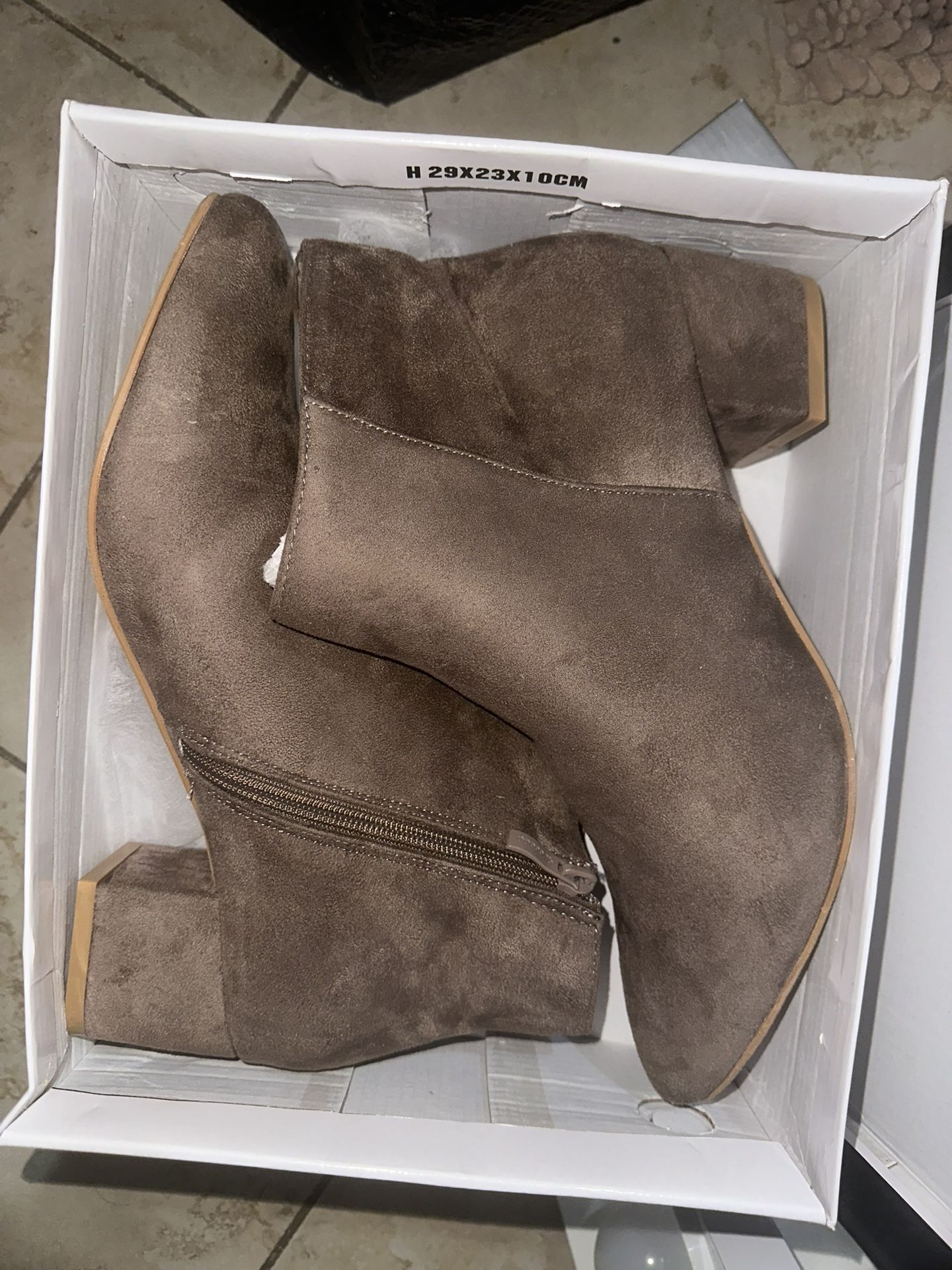 Women’s Boots
