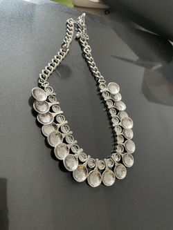 Woman’s Vintage Stainless Steel Necklace 