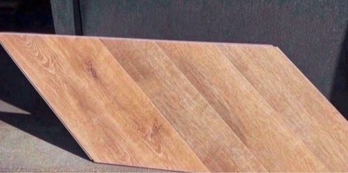 Lifeproof Chevron Fresh Oak 22 MIL x 12 in. W x 28 in. L Click Lock Waterproof Luxury Vinyl Plank Flooring (18.9 sq. ft./Case)
