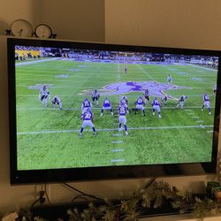 LG 47 Inch Tv 