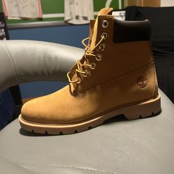Timberland Boots 9