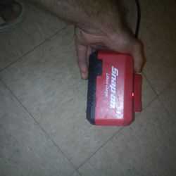 Snap-on Battery Charger