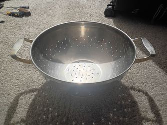 Vintage stainless steel colander
