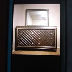 Gray Queen Bedroom Set