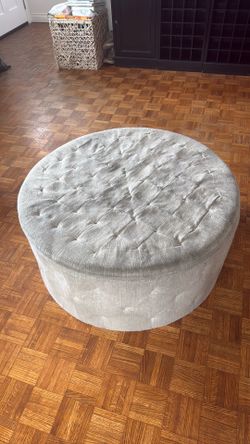 Storage ottoman