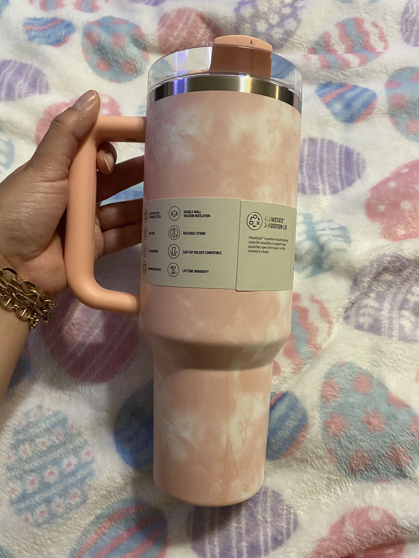Stanley 40oz Quencher Tumbler-Target Limited Edition-Peach Tie Dye for Sale  in Renton, WA - OfferUp