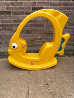 Step 2 Angel Fish Rocker