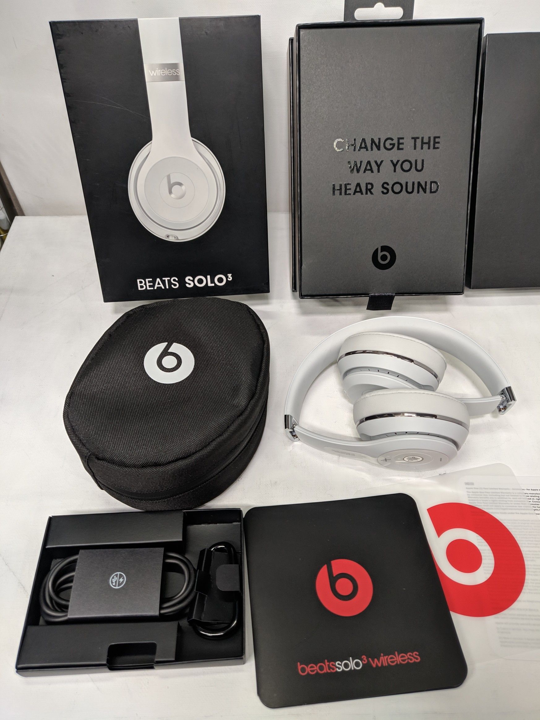 New Beats solo 3 wireless satin silver 2020