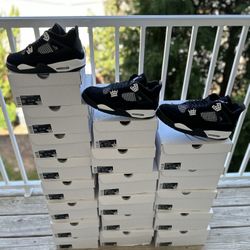 BRAND NEW JORDAN 4 “WHITE THUNDER” FOR SALE!!! GS SIZES 5.5, 6, 6.5, 7 $225 MEN SIZES 8, 9.5, 10.5, 11, 12, 13, 14 $300