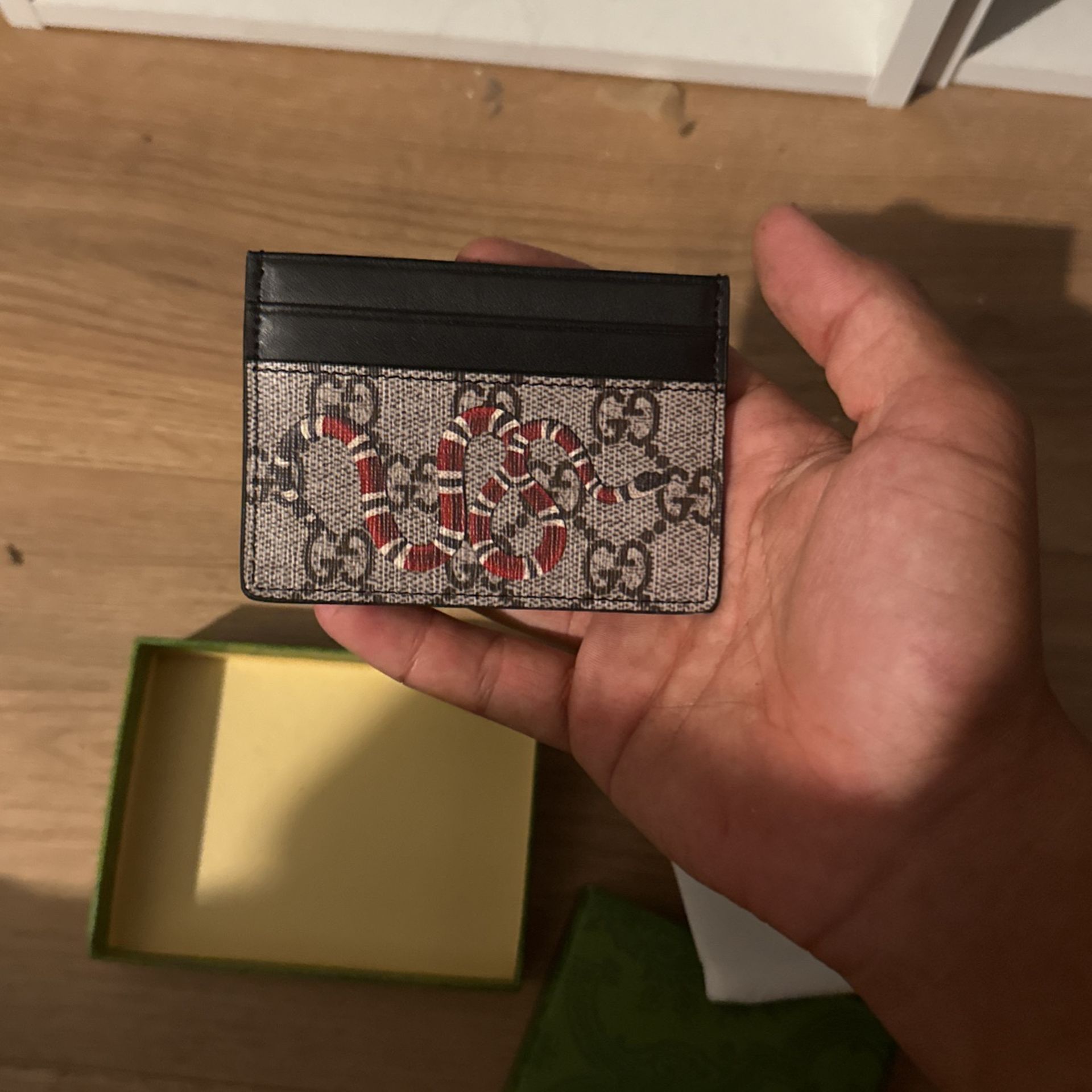 wallet supreme gucci