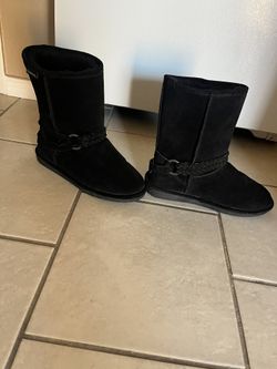   Bearpaw black boots