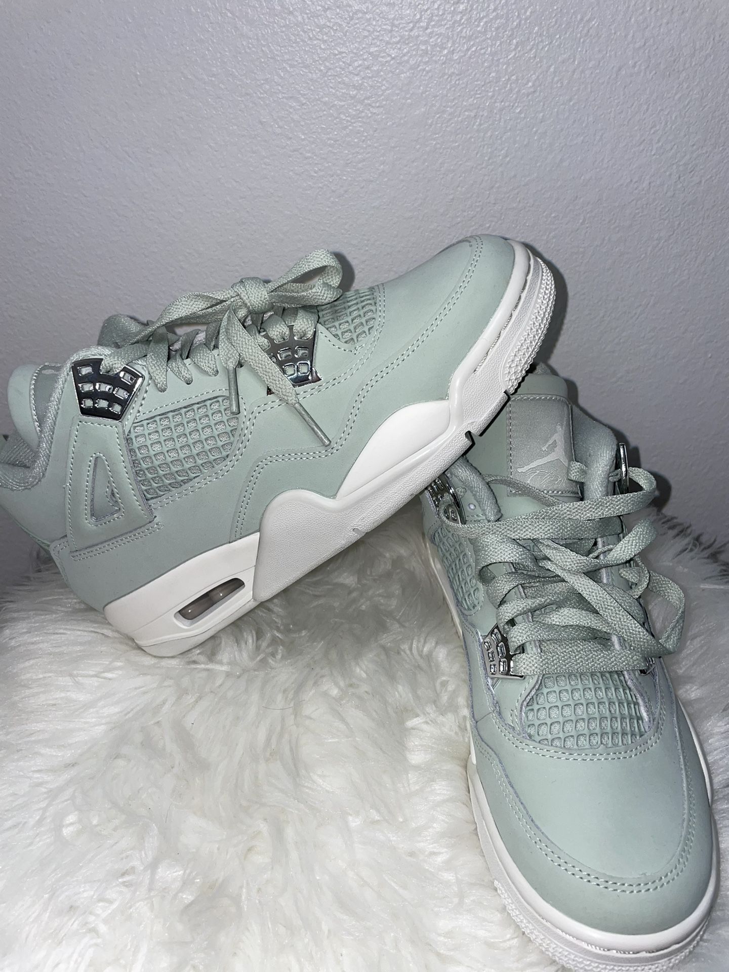 Womens Jordan 4 Retro Seafoam Sail Size W9/M7.5 HV0823-003 New No Box Defect