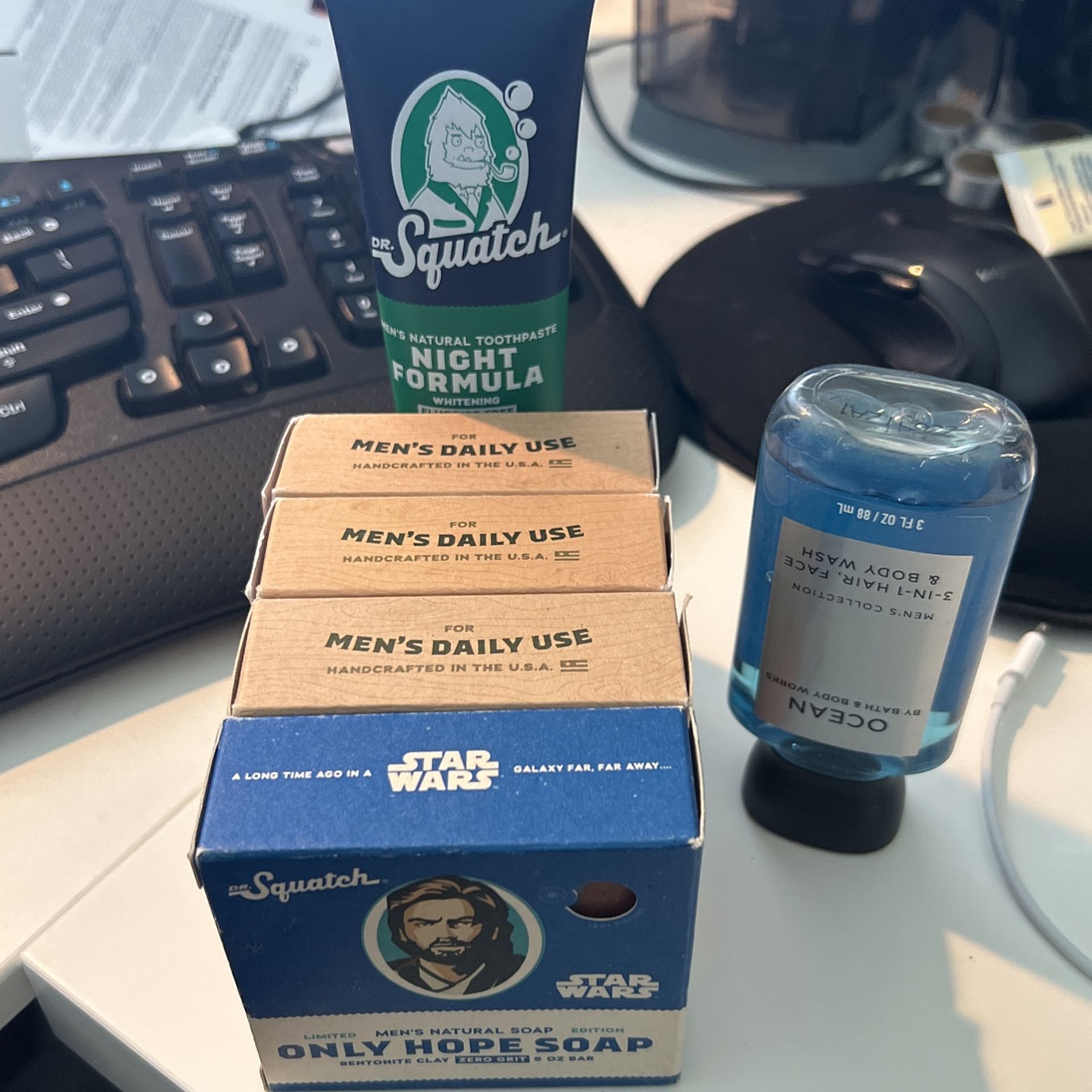 Five Items Squatch Box