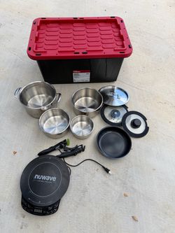 Compact Induction Cooking Setup w/ Cooktop, Pans & Tote