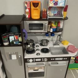 Kids Playkitchen