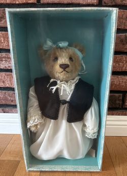 For Sale Vintage Steiff Schnuffy Bear