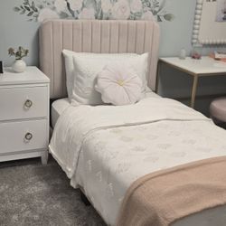 Children's Bedroom Furniture 