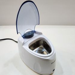 White Ultrasonic Cleaner Denture & Retainer Cleaning, Stainless Steel Tank (iSonic)
