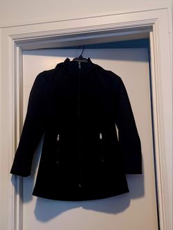 Andrew Marc trench coat women's size small