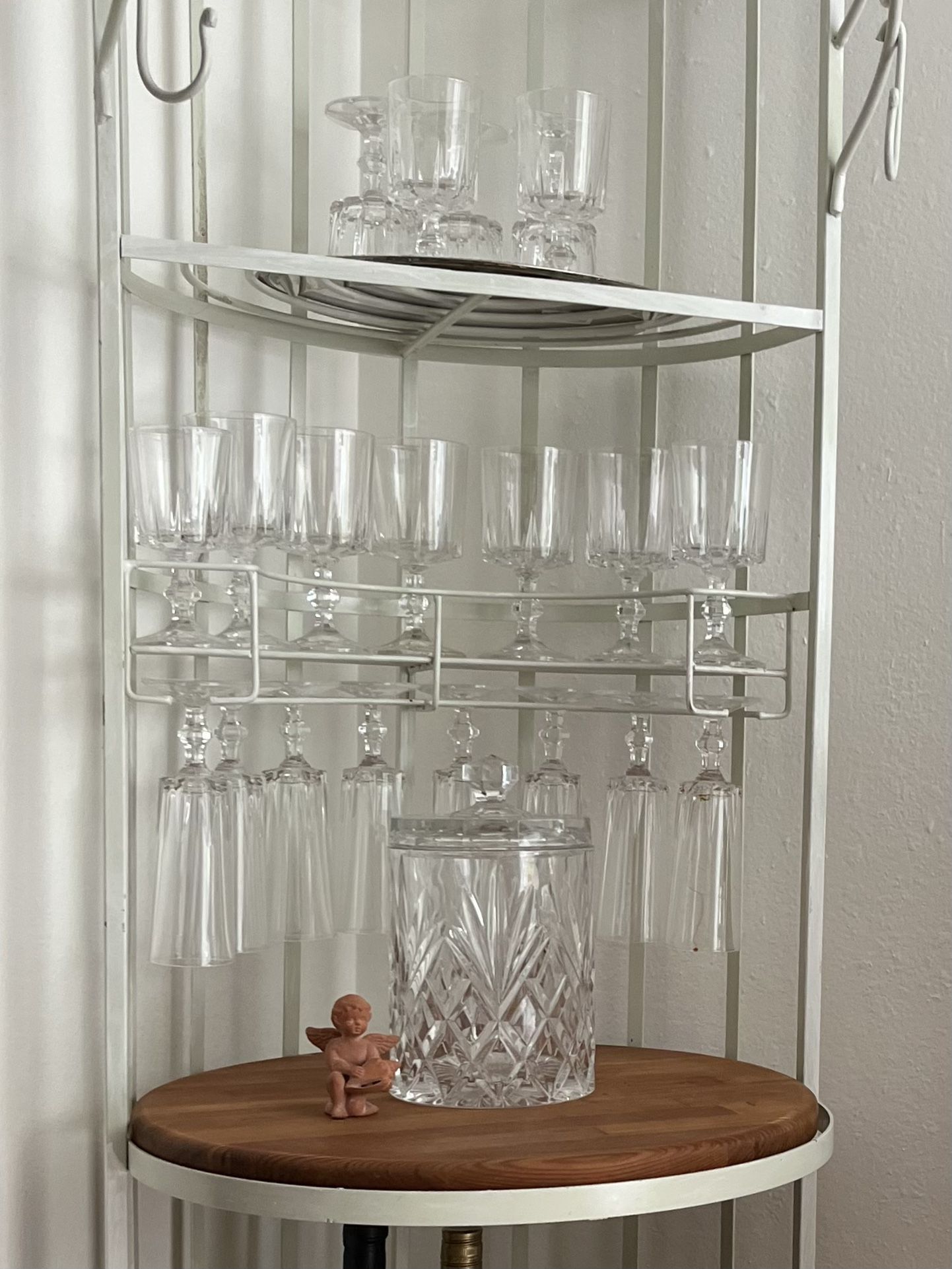 Elegant Crystal Cut Glassware - 28 PC Set