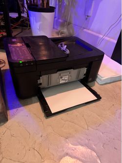 Moving Sale — Vacuum, Coffee Maker, Blender, TV & More (LA)