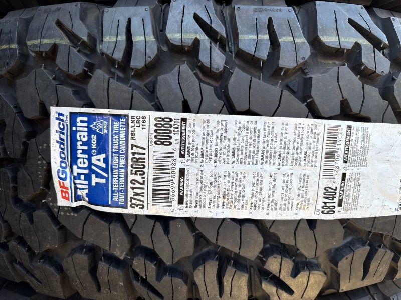 BFG KO2 37x12.50r17