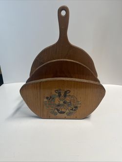 Vintage Wood China Wall  Plate Rack W/divider  Painted Farmhouse Motif COW