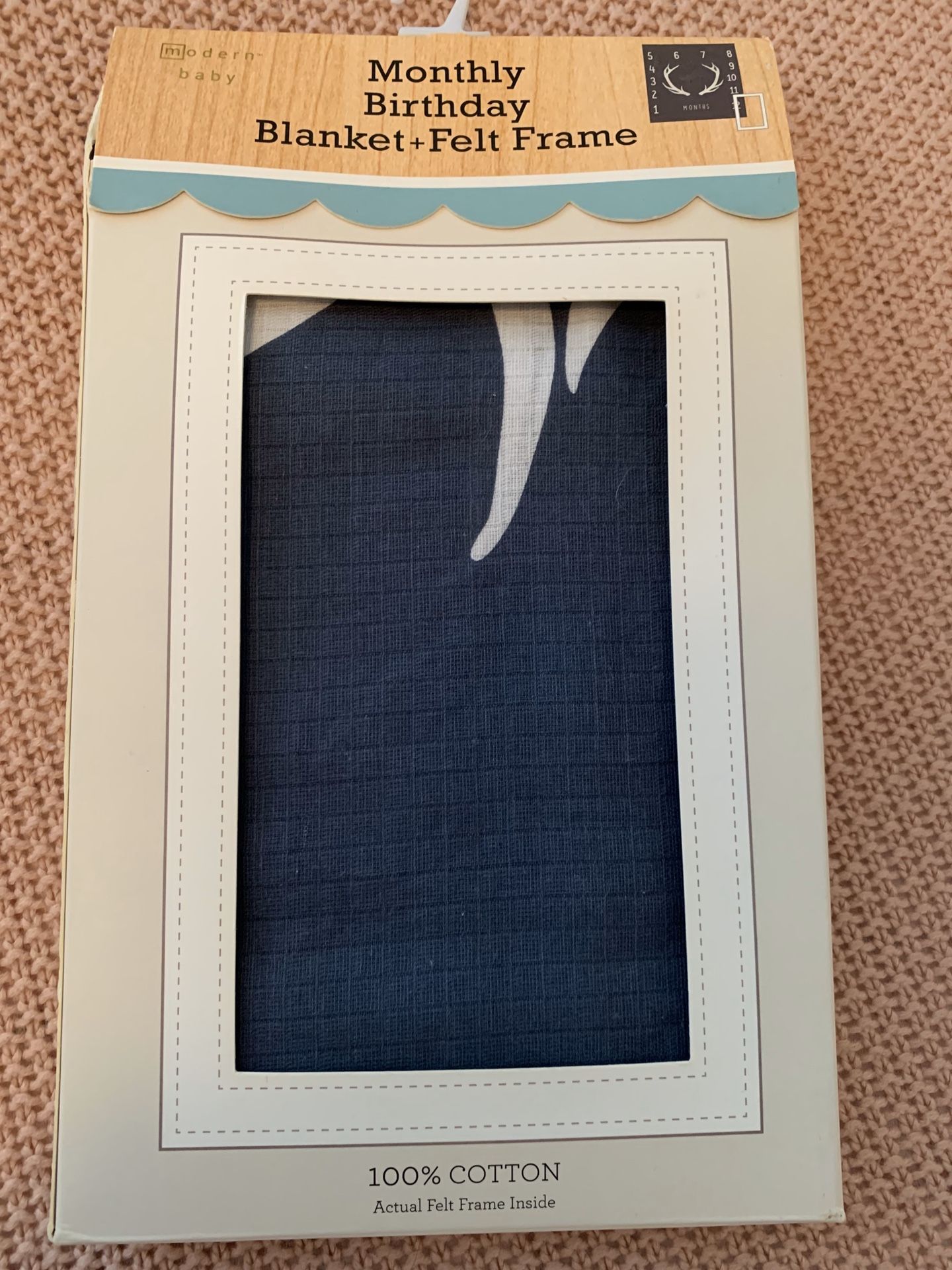 monthly blanket