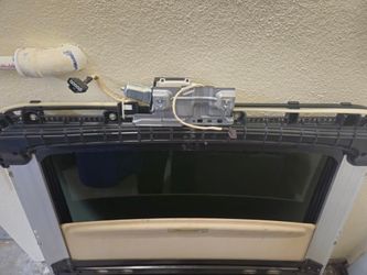 Sunroof/Moon roof For GMC Yukon