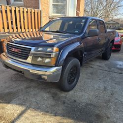 2008 GMC Canyon..LEAKS GAS