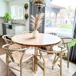 Custom Round Dining Table Breakfast Nook Bistro Farmhouse Farm House Modern Rustic Curved Bench Counter Bar RH Insp Solid Wood Set Solid Wood