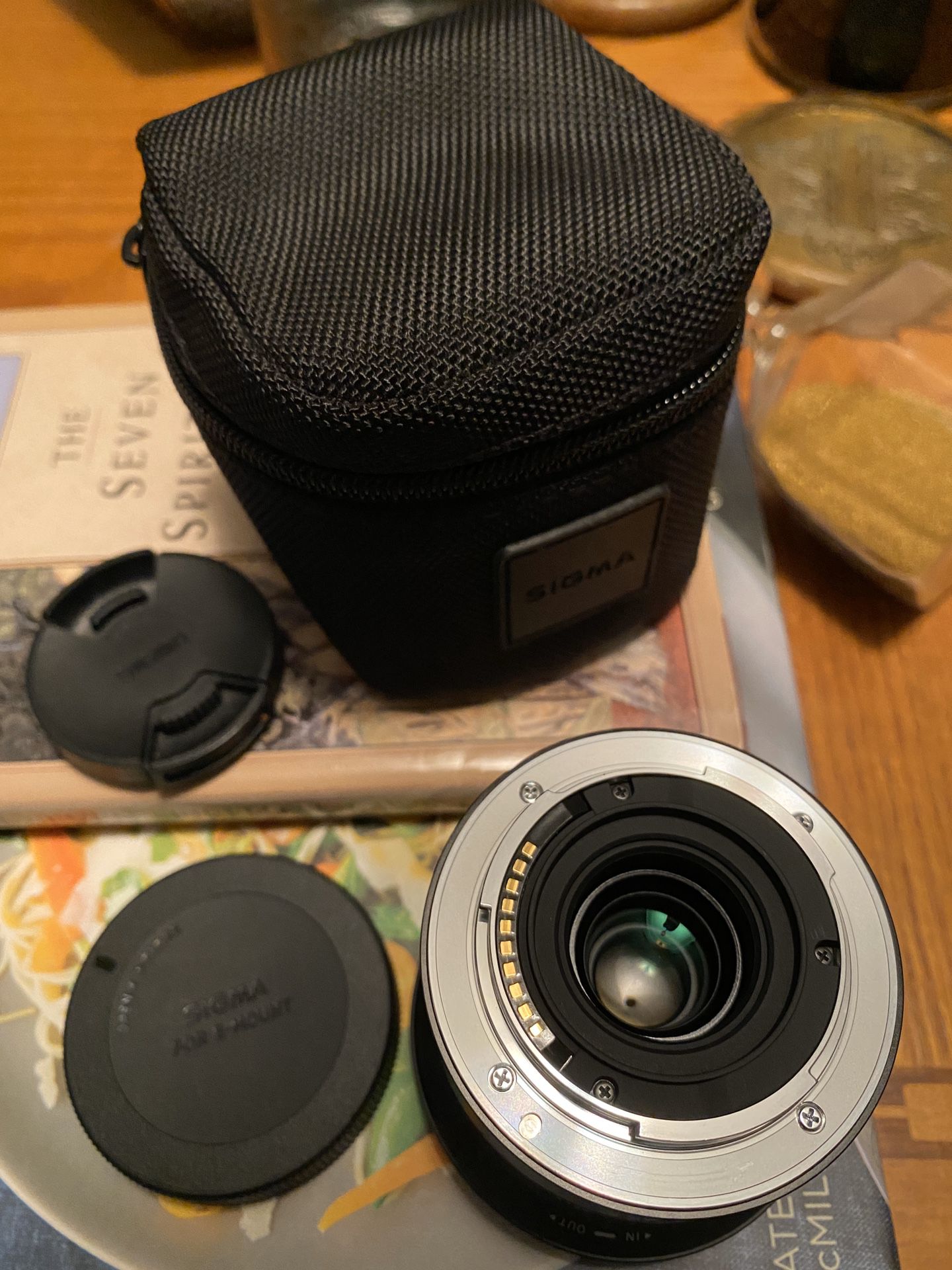Sigma lens 19mm f/2.8 DN Lens for Sony NEX E-mount Cameras (Black).