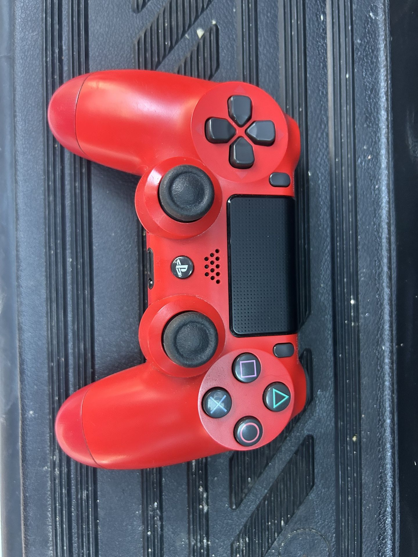 PS4 Controller