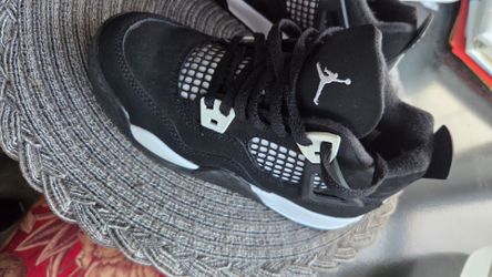 Jordan 4 Youth