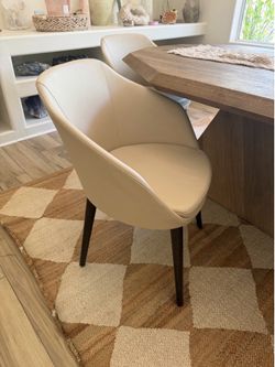 Chairs - Afra Furniture
