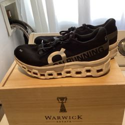 Mens Tennis Shoes 