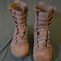 NIKE Men's SFB Gen 2 8" Tactical Boots