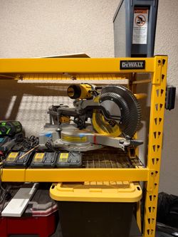 Dewalt miter saw w/ stand