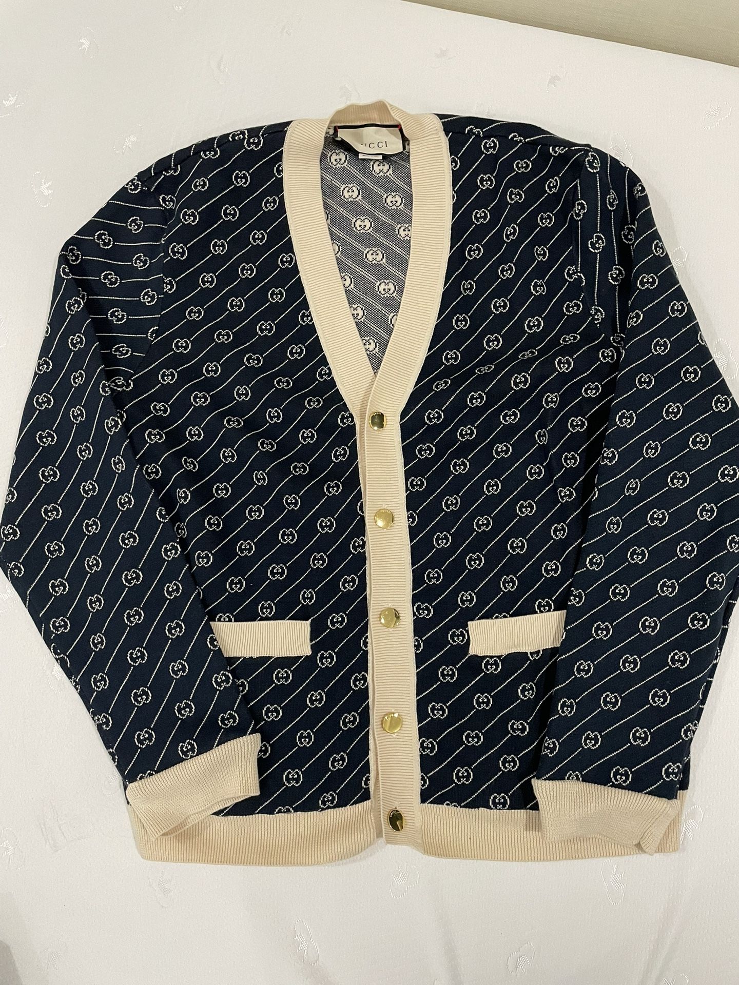 Gucci Cardigan Size Medium