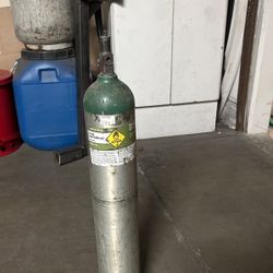 Oxygen Bottle (empty)