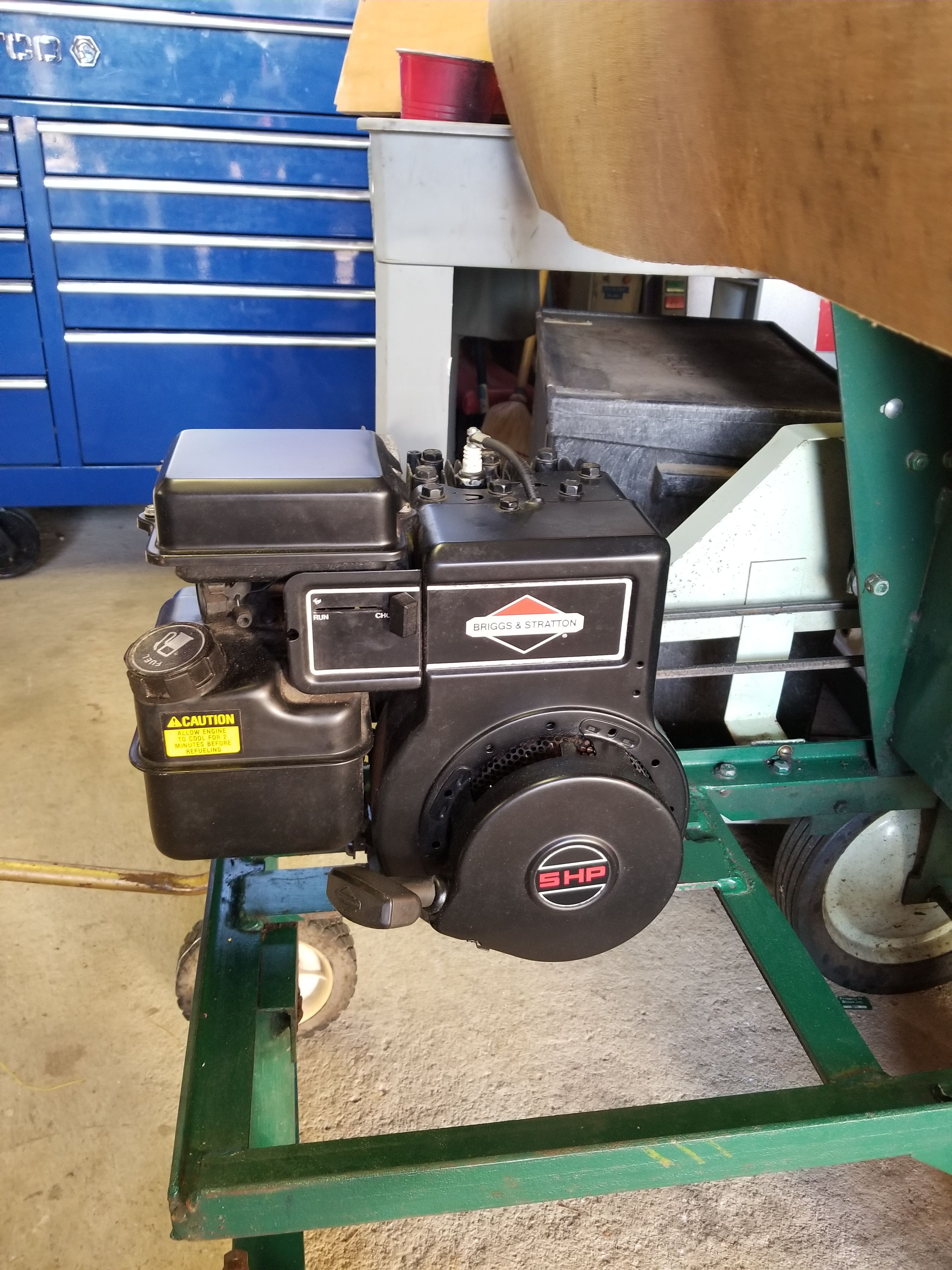 ROTOHOE CUT'N SHRED SHREDDER MODEL 559 for Sale in Kernersville, NC