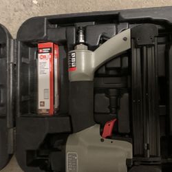 Porter Cable BN125A Brad Nailer