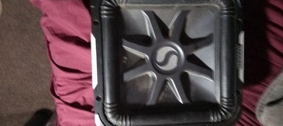 Subwoofer kicker subwoofer