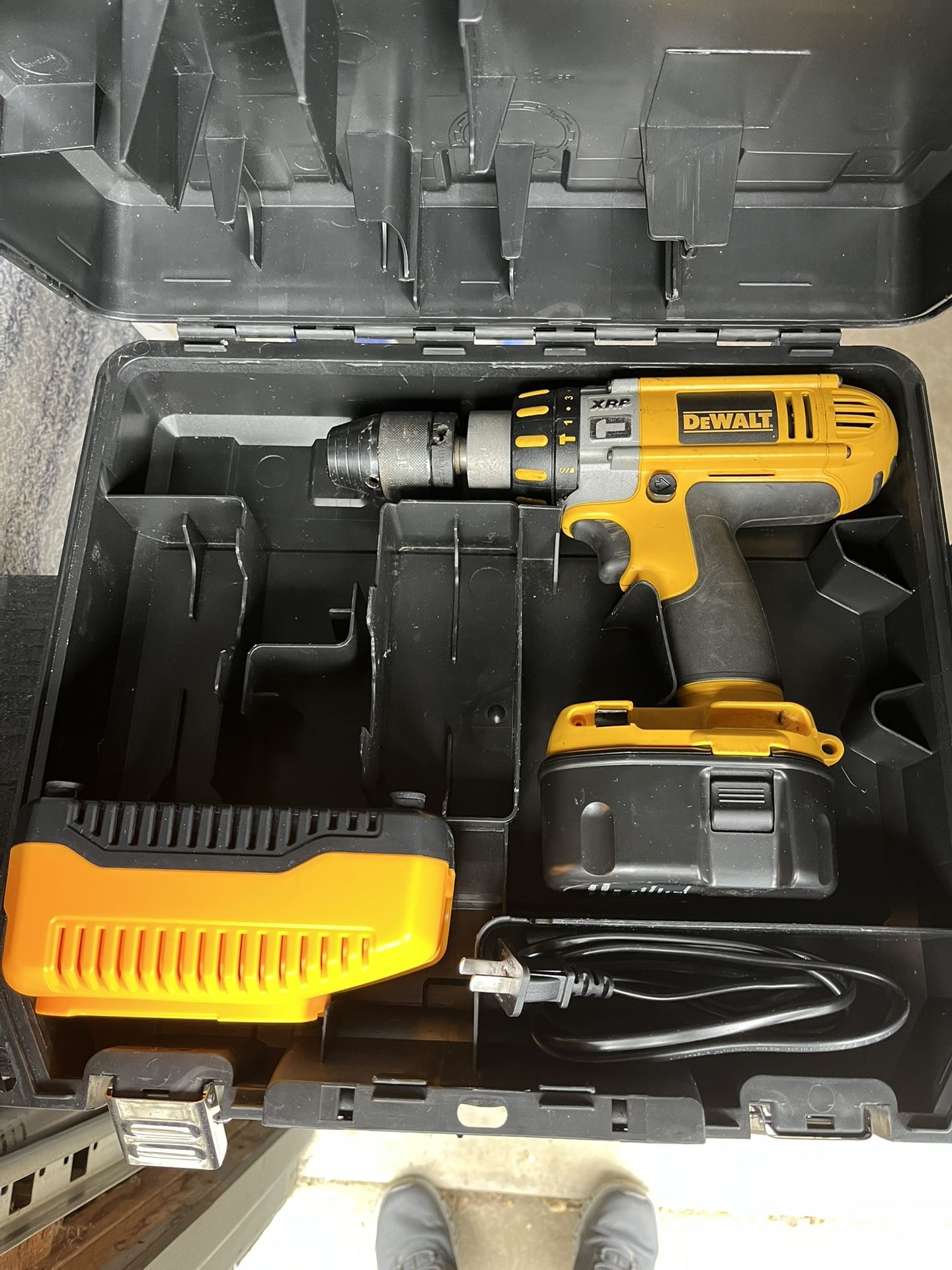 DeWalt DC925 18V XRP Cordless Hammer Drill