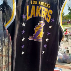 Lakers Jersey XL