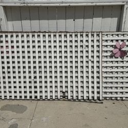 Free Wooden Lattice Panels 8ft x 3.5ft