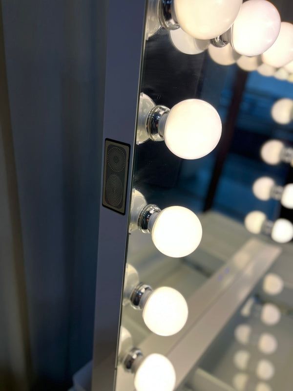 Hollywood Vanity W/Bluetooth Speakers and Charging Ports Brand New In Box In White ONLY $499