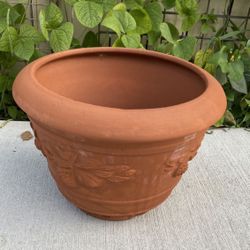 Ceramic Flower Pot 