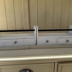 Small Decorative Shelves With Drawers