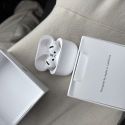 AirPods Pro 4th Generation With Active Noise Cancellation(ANC)